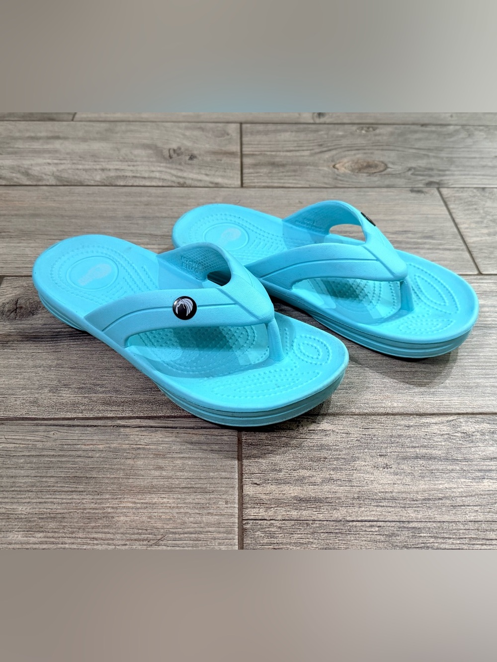 Blue Light Weight Flip Flop Sandals - Picture 3 of 5